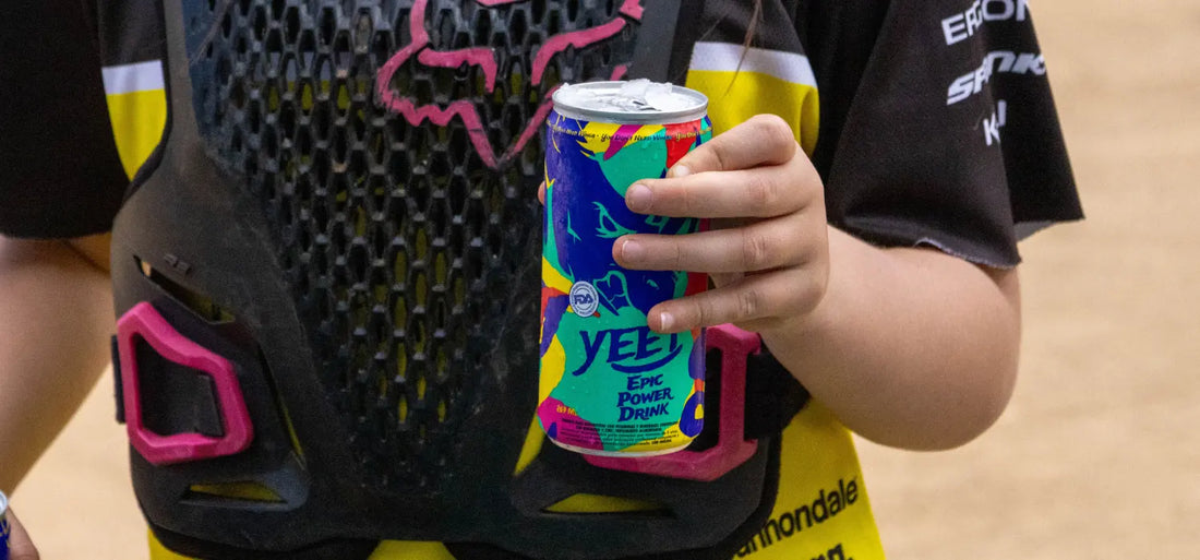 Bebidas para niños en deportes extremos: ¿Qué evitar y qué recomiendan los expertos? 🚴